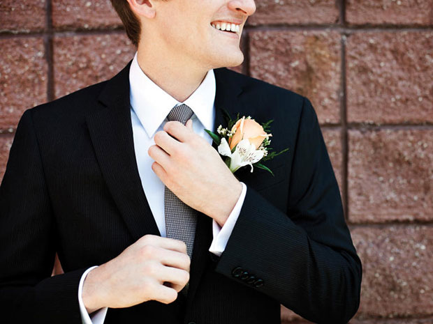 How To Photograph The Groomsmen Portraits: Groomsmen Poses