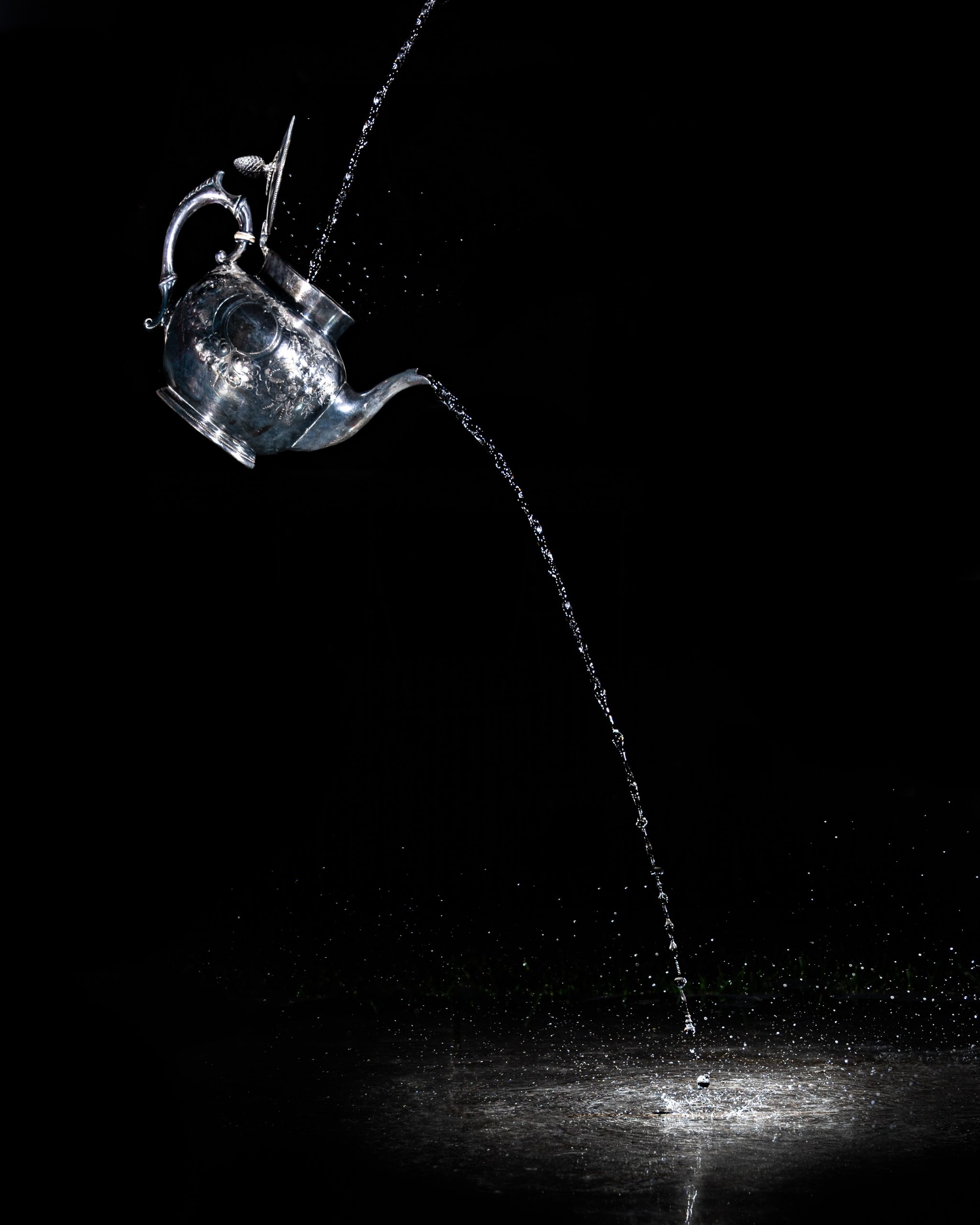 How To Create a Black Background For Your Photos